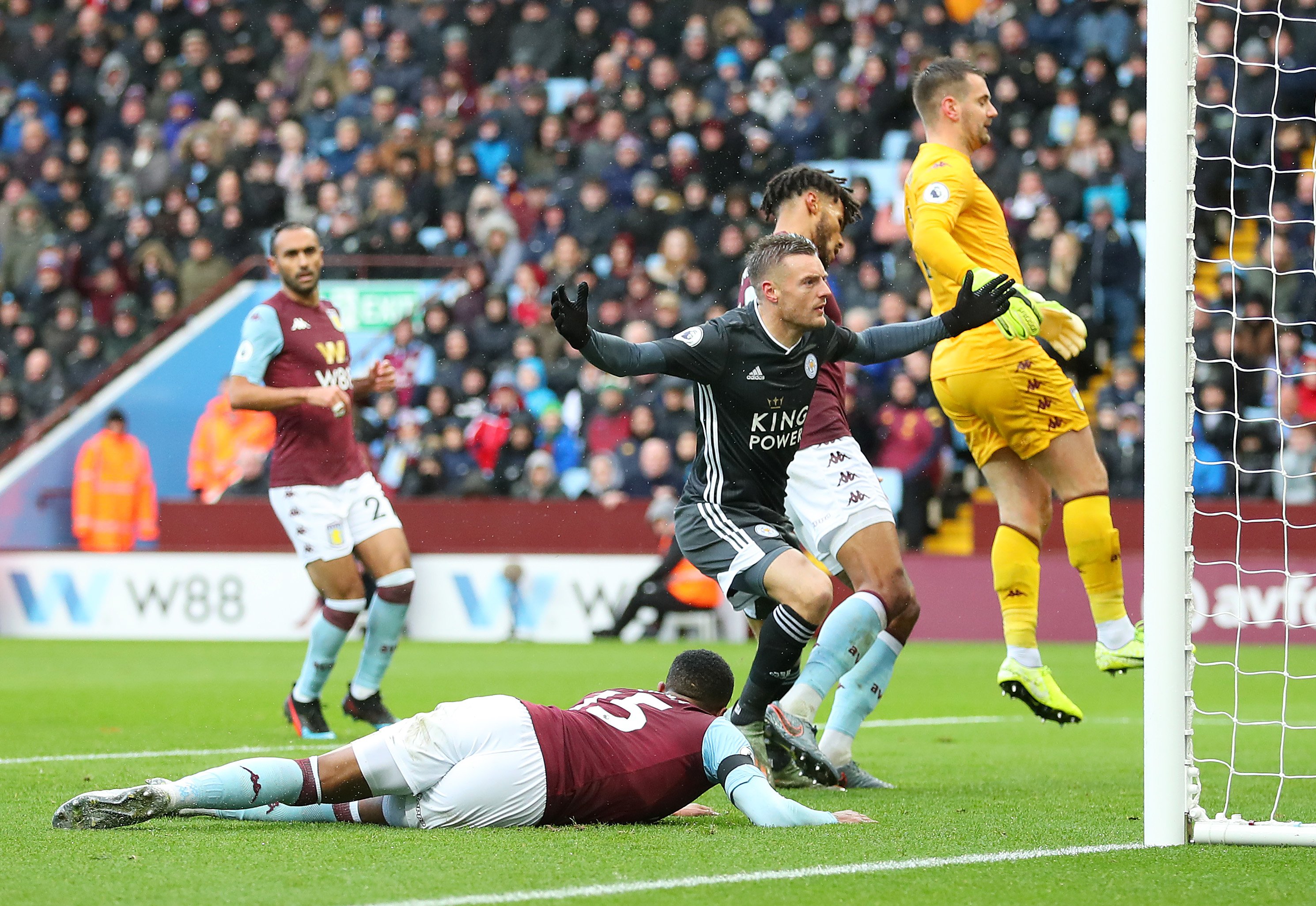 底保持着对 底保持着对